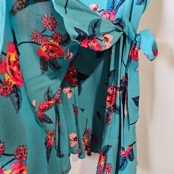 EUC LIKE NEW EXPRESS FLORAL FAUX WRAP SPAGHETTI STRAP SHORT DRESS SZ LARGE - Picture 8 of 13